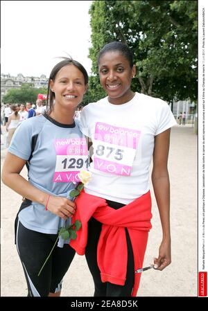 Nathalie Marquez-Pernaut et Marie-Jo Perec ont participe a Odyssea, (Association de lutte contre le cancer du sein) epreuve de course a pied sur 5 km au Champs de Mars le 13 juin 2004. Foto di Laurent Zabulon/ABACA Foto Stock