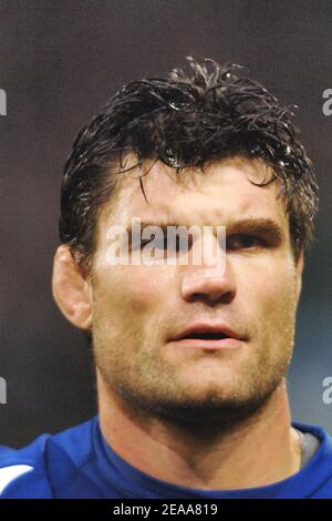 Fabien Pelous in Francia durante la prova di rugby Francia vs Australia, il 5 novembre 2005, allo stadio Velodrome di Marsiglia. Francia. La Francia ha vinto il 26-16. Foto Stephane Kempinaire/Cameleon/ABACAPRESS.COM Foto Stock