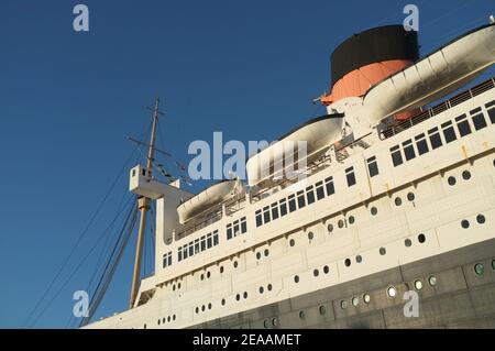 Queen Mary Ocean Liner dettaglio mostrando bagnini Foto Stock