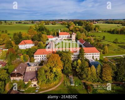 Veduta aerea, Monastero di Wessobrunn, Pfaffenwinkel, alta Baviera, Baviera, Germania, Europa Foto Stock