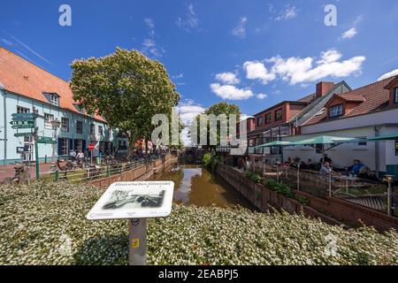 Informazioni per 'Historisches Greetsiel', Altes Siel, centro città, Greetsiel, Frisia orientale, bassa Sassonia, Foto Stock