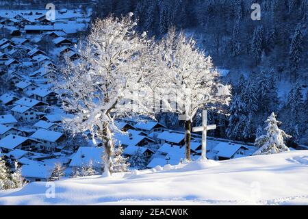 Winterlandschaft bei Mittenwald, Werdenfelser Land, Oberbayern, Bayern, Süddeutschland, Deutschland, Europa Foto Stock