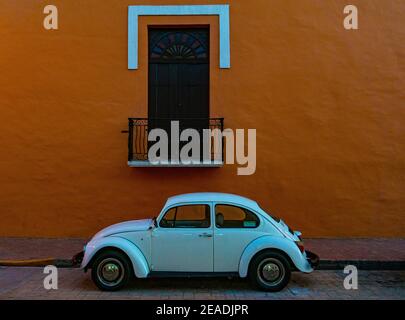 White Oldtimer classico in Sud America Foto Stock