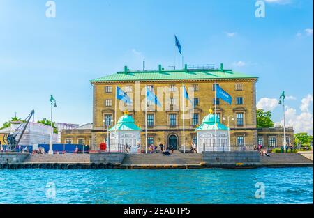 L'edificio dell'autorità portuale di Dahlerup con i due padiglioni reali a Copenhagen, Danimarca Foto Stock