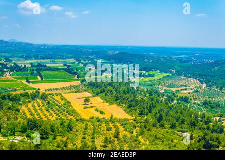 Campagna del massiccio delle alpilles in Francia Foto Stock