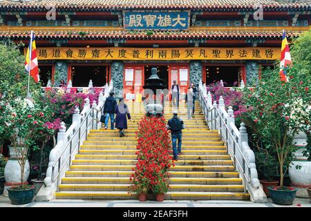 Hong Kong, Cina. Il Monastero buddista di po Lin, Isola di Lantou. Foto Stock