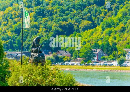 Statua di Lorelei sul fiume Rhein vicino a San Goarshausen, Germania Foto Stock