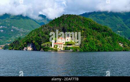 Villa del Balbianello sulla Penisola Dosso d'Avedo sul Lago di Como Foto Stock