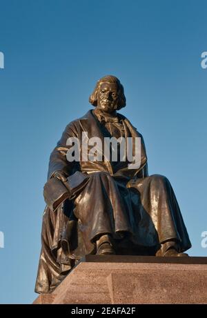 La statua commemorativa del fondatore, William Marsh Rice, fondatore della Rice University, Houston, Texas, USA Foto Stock