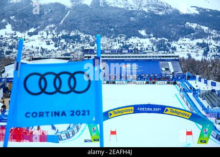 VertIGINE, Cortina (BL), Italia, 09 Feb 2021, 2021 FIS CAMPIONATO DEL MONDO DI SCI ALPINO, SG DONNE Cortina D'Ampezzo, Veneto, Italia 2021-02-09 - Martedì Mostre immagini: Gara annullata - nel corso del 2021 FIS Campionati mondiali di SCI alpino - Super Gigante - Donne, gara di sci alpino - Foto Sergio Bisi / LM Foto Stock