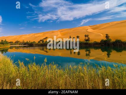 Laghi di Ubari, Fezzan, Umm al-Maa, Libia Foto Stock