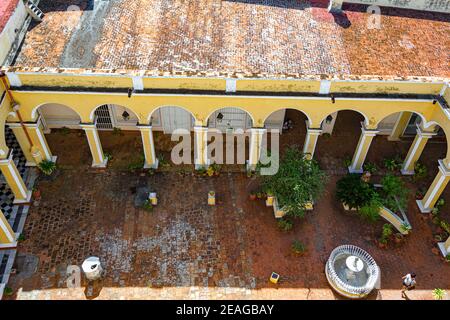 Il cortile del Palacio Cantero - Museo de Historia Municipale a Trinidad, Sancti Spíritus, Cuba Foto Stock