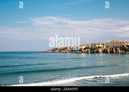 Mar Nero e Sozopol città vecchia in Bulgaria Foto Stock