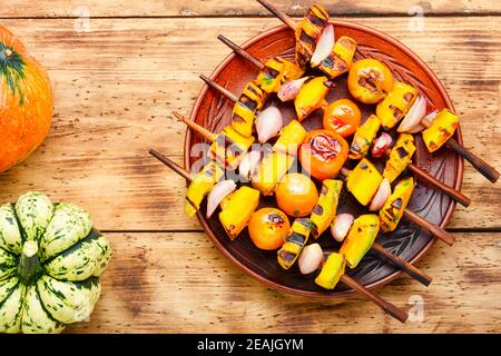 Kebab di verdure grigliate Foto Stock