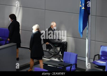 Berlino, Germania. 10 Feb 2021. Il Dott. Wolfgang Schäuble è stato eletto nuovo presidente del Bundestag tedesco il 24 ottobre 2017. Succede al Prof. Dr. Norbert Lammert, che ha ricoperto l'incarico dall'ottobre 2005. In termini di protocollo, Schäuble è il secondo uomo nello stato. In qualità di presidente del Bundestag, controlla il rispetto delle norme parlamentari e rappresenta il parlamento in pubblico. È anche il datore di lavoro dell'amministrazione del Bundestag. Credit: Juergen Nowak/Alamy Live News Foto Stock