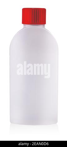 bottiglia di plastica bianca con coperchio rosso su sfondo bianco Foto Stock