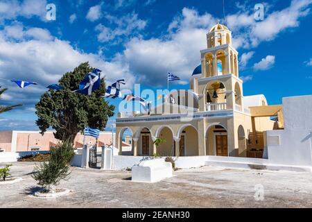 Chiesa di San Giorgio, Santorini, Cicladi, Grecia, Europa Foto Stock