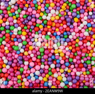 Sfondo di palline colorate espanse in polistirene Foto Stock