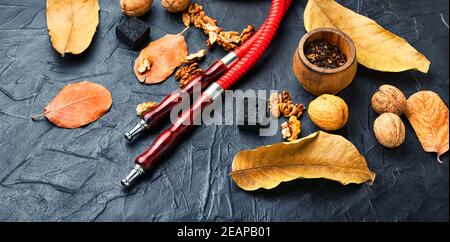 Shisha con noce Foto Stock