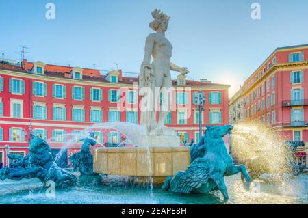 Fontaine du Soleil a Nizza, Francia Foto Stock