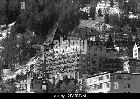 La Svizzera, il Badrutt's Palace Hotel a Saint Moritz Foto Stock