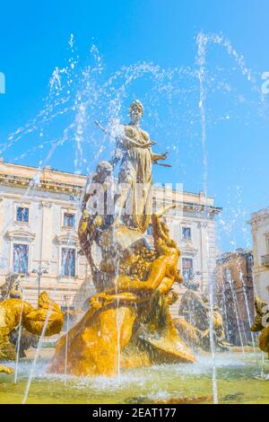 Fontana di Diana in Siracusa, Sicilia, Italia Foto Stock