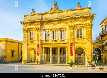 Teatro comunale Vittorio Emanuele in noto, Sicilia, Italia Foto Stock