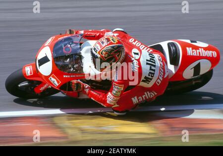 Max Biaggi (ITA, Honda NSR 250, GP Italia 1997, Mugello. Foto Stock