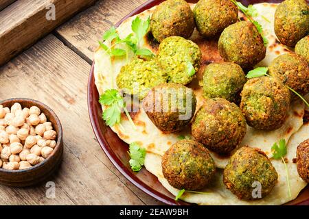 Falafel, vegan cibo israeliano Foto Stock