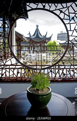 LAN Yuan Chinese Garden, Dunedin, Isola del Sud, Nuova Zelanda. Foto Stock