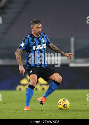 Torino, Italia. 9 Feb 2021. Torino, Italia, Stadio Allianz, 09 febbraio 2021, Aleksandar Kolarov (FC Internazionale) durante Juventus FC vs FC Internazionale - Calcio Italiano Coppa Italia match Credit: Claudio Benedetto/LPS/ZUMA Wire/Alamy Live News Foto Stock