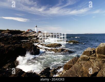 Portland Head Faro da rocce Foto Stock