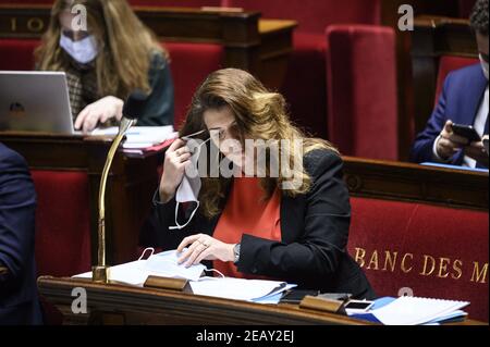 Ministro francese della cittadinanza, Marlene Schiappa durante i dibattiti della legge 'rispetto dei principi della Repubblica' all'Assemblea nazionale francese di Parigi, il 10 febbraio 202. Foto di Eliot Blondt/ABACAPRESS.COM Foto Stock