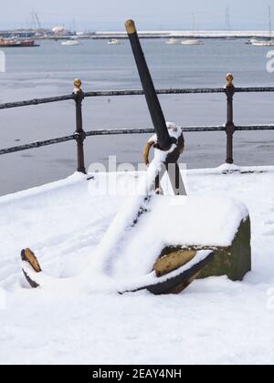 Queenborough, Kent, Regno Unito. 11 Febbraio 2021. Regno Unito Meteo: Neve a Queenborough, Kent. Credit: James Bell/Alamy Live News Foto Stock