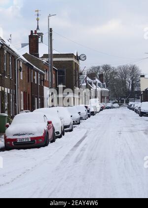 Queenborough, Kent, Regno Unito. 11 Febbraio 2021. Regno Unito Meteo: Neve a Queenborough, Kent. Credit: James Bell/Alamy Live News Foto Stock