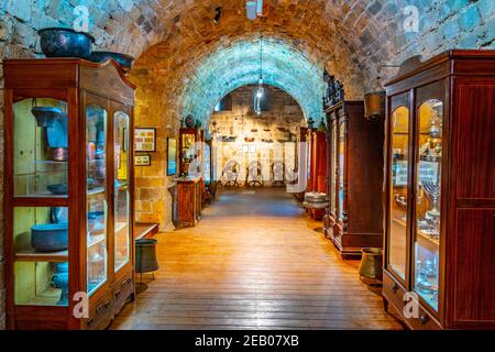 ACRO, ISRAELE, 12 SETTEMBRE 2018: Interno dei tesori nel museo delle mura di Akko/Acre, Israele Foto Stock