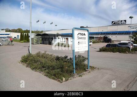 Tranås, SVEZIA - 15 MAGGIO 2019: Società Stiga a Tranås. Stiga è un marchio svedese noto per i tosaerba, i prodotti da ping-pong, le partite di hockey da tavolo e gli snowracers. Foto Stock