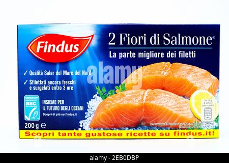 Filetti di salmone FINDU. FindUs è un marchio di prodotti alimentari surgelati di Nomad Foods Group Foto Stock