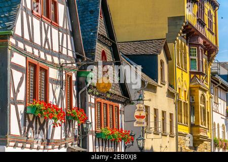 BACHARACH, GERMANIA, 16 AGOSTO 2018: Facciate in legno a Bacharach, Germania Foto Stock
