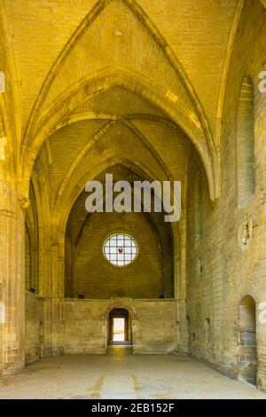 VILLENEUVE LES AVIGNON, FRANCIA, 22 GIUGNO 2017: Interno di una vecchia Certosa certosa Chartreuse de Villeneuve lez Avignon, Francia Foto Stock