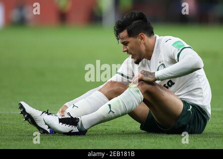 DOHA, QATAR - FEBBRAIO 11: Gustavo Gómez di Palmeiras durante la Coppa del mondo FIFA Club Qatar 2020 3° posto Gioca fuori il 11 febbraio 2021 a Doha, Qatar. (Foto di Colin McPhedran/MB Media) Foto Stock