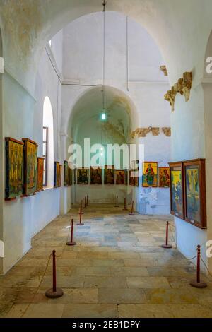 FAMAGOSTA, CIPRO, 28 AGOSTO 2017: Interno del museo delle icone all'interno del monastero di San Barnaba su Cipro Foto Stock