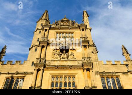 La Torre dei cinque ordini, Bodleian Biblioteca Old Schools Quad. Principale biblioteca di ricerca dell'Università di Oxford. Cinque ordini di architettura classica Foto Stock