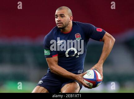 File photo datato 14-11-2020 di Jonathan Joseph in Inghilterra durante la partita della Coppa delle nazioni d'autunno a Twickenham, Londra. Data di emissione: Giovedì 11 febbraio 2021. Foto Stock