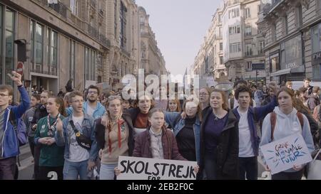 DATA DI USCITA: 13 novembre 2020 documentario, Biografia TITOLO: I am Greta STUDIO: Dogwoof Pictures REGISTA: Nathan Grossman TRAMA: Il documentario segue Greta Thunberg, un attivista teenager del clima del Nord Europa, sulla sua crociata internazionale per far ascoltare le persone agli scienziati sui problemi ambientali del mondo. CON LA STELLA: GRETA THUNBERG. (Credit Image: © Dogwoof Pictures/Entertainment Pictures) Foto Stock