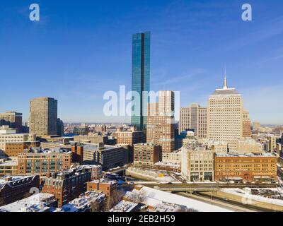 Il moderno skyline della città di Boston Back Bay, tra cui la John Hancock Tower in inverno a Boston, Massachusetts, Massachusetts, Stati Uniti. Foto Stock