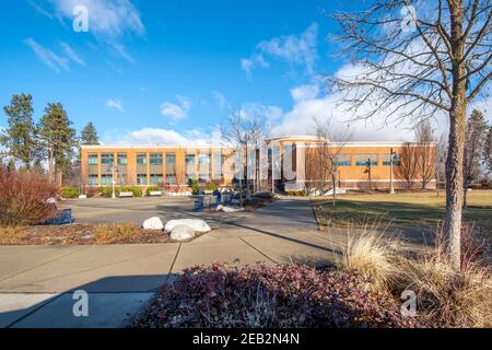 Il municipio di Post Falls nella piccola città di Post Falls Idaho, nella sezione Panhandle del nord Idaho, Stati Uniti Foto Stock
