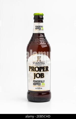 Una bottiglia di birra Cornish St Austell proprio job IPA Foto Stock