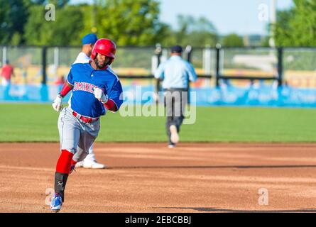 Toronto Panam Baseball 2015-Cuba vs la Repubblica Dominicana: Ruben Sosa pipistrels home run nel primo AT-BAT, primo assing di Cuba vs la Repubblica Dominicana. P. Foto Stock