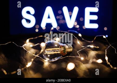 idea di concetto di lampadina a risparmio energetico Foto Stock